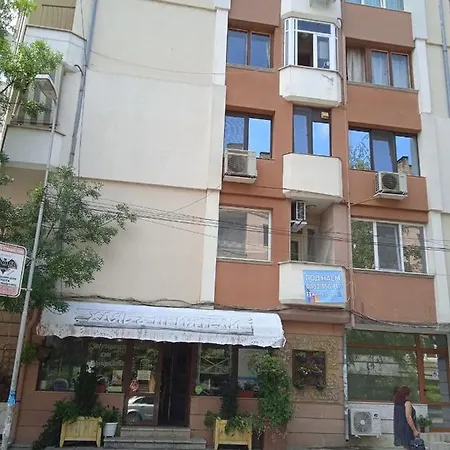 Apartamento джессика апартмент